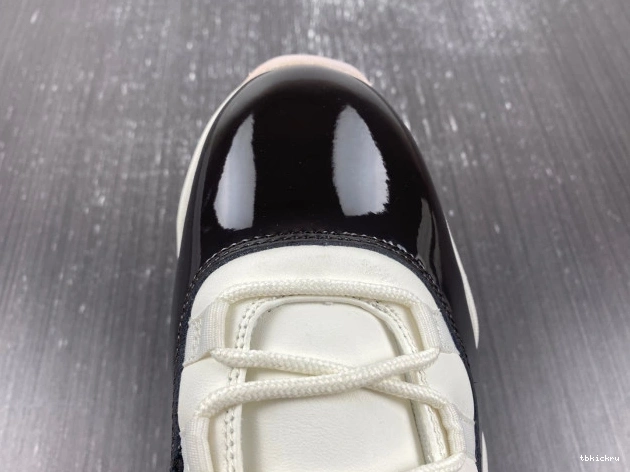 Rep TBK 11 Jordan Neapolitan WMNS Air AR0715-101 0701